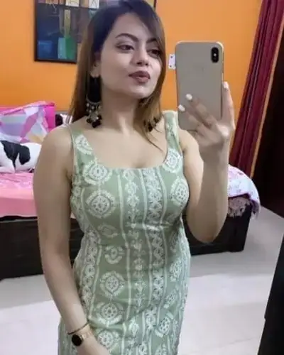 Call Girl in Mauzamabad